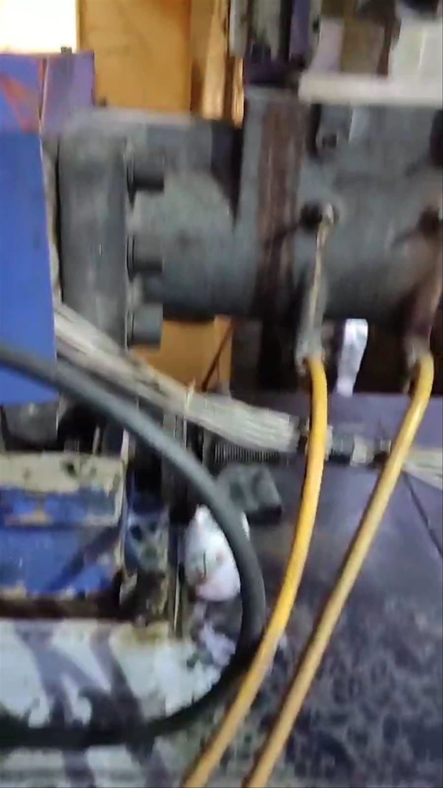 Hoppers & Hopper Dryers